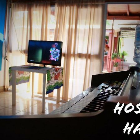 Hostel Haus Puerto Iguazú Extérieur photo