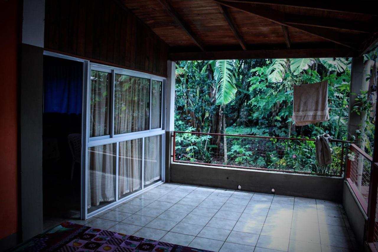Hostel Haus Puerto Iguazú Extérieur photo